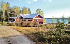 Lovely Home In Grisslehamn With House Sea View Grisslehamn